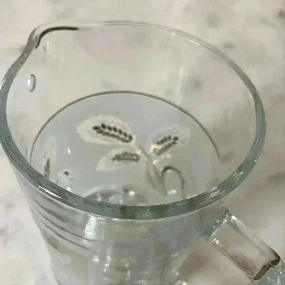 Vintage MCM Libbey heavy glass  pitcher with gold wheat motif. Made in Italy - Picture 8 of 9